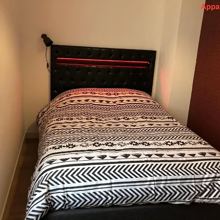 Du Quai Apartment