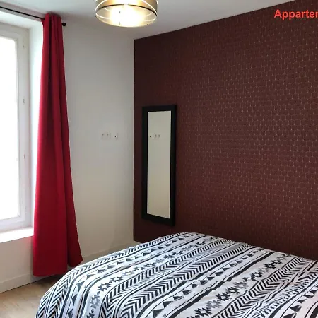 Du Quai Apartment